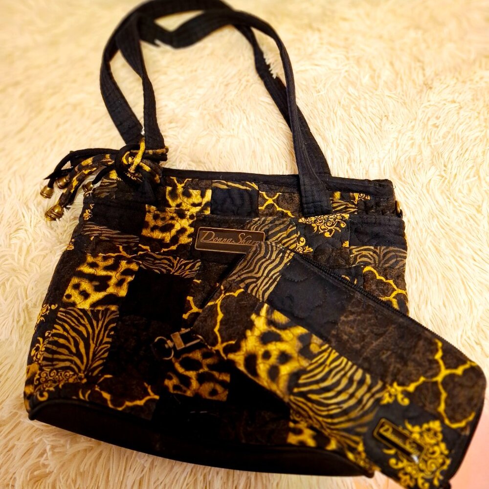 Women's Donna Sharp Handbag/Shoulder Bag with Wallet
